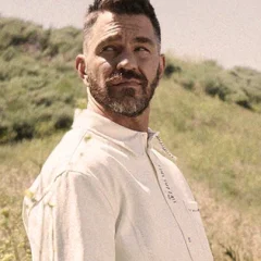 Andy Grammer height profile photo