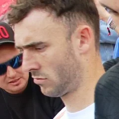 Andy Irving height profile photo