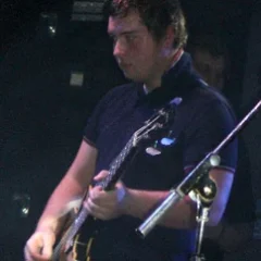 Andy Nicholson height profile photo
