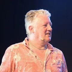 Andy Smart height profile photo