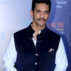 Angad Bedi height profile photo