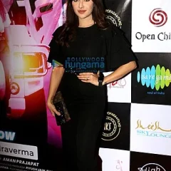 Angela Krislinzki height profile photo