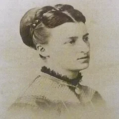 Anna Boch height profile photo
