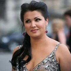 Anna Netrebko height profile photo