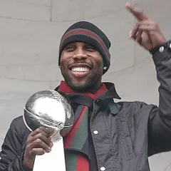 Anquan Boldin height profile photo