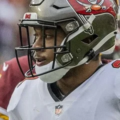 Antoine Winfield Jr. height profile photo