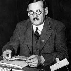 Anton Drexler height profile photo
