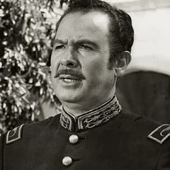 Antonio Aguilar height profile photo