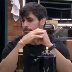 Antônio Carlos Júnior height profile photo