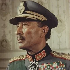 Anwar Sadat height profile photo