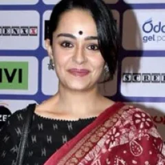 Apoorva Arora height profile photo