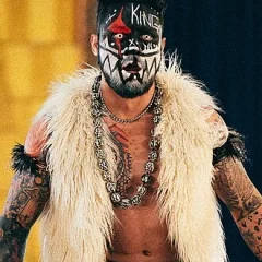 Arez (wrestler) height profile photo