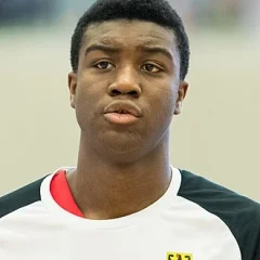 Ariel Hukporti height profile photo