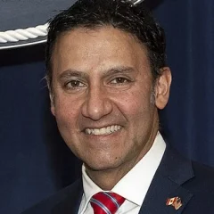 Arif Virani height profile photo