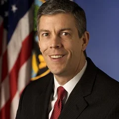 Arne Duncan height profile photo