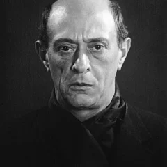Arnold Schoenberg height profile photo