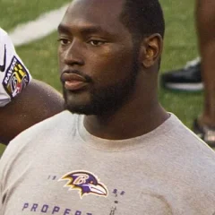 Arthur Jones (American football) height profile photo