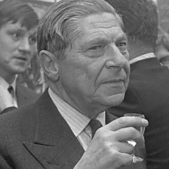 Arthur Koestler height profile photo