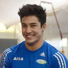 Arthur Mariano height profile photo