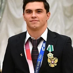 Artur Dalaloyan height profile photo