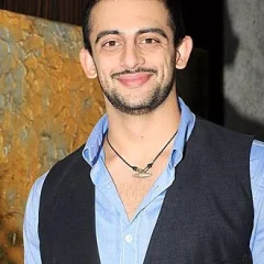 Arunoday Singh height profile photo