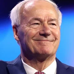 Asa Hutchinson height profile photo