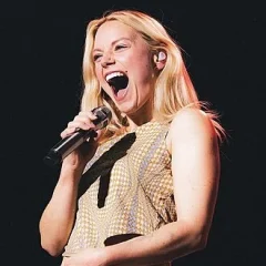 Ashe (singer) height profile photo