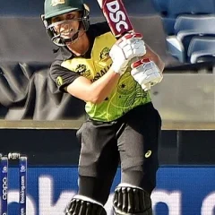 Ashleigh Gardner height profile photo