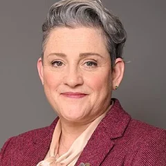 Ashley Dalton height profile photo
