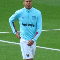 Ashley Fletcher height profile photo