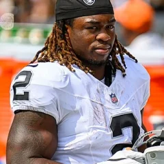 Ashton Jeanty height profile photo