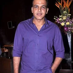 Ashutosh Gowariker height profile photo