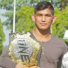 Aung La Nsang height profile photo