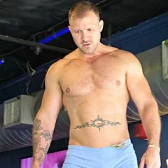 Austin Wolf height profile photo