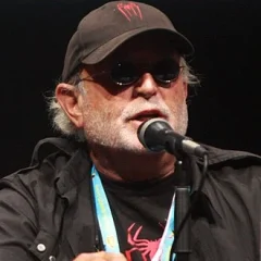 Avi Arad height profile photo
