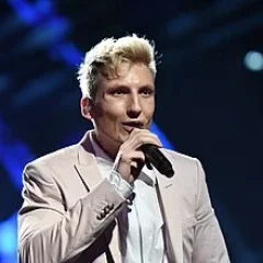 Axel Schylström height profile photo