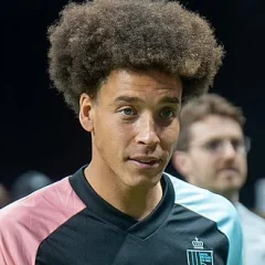 Axel Witsel height profile photo