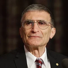 Aziz Sancar height profile photo