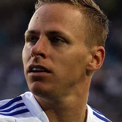 Balázs Dzsudzsák height profile photo