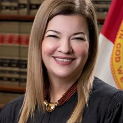 Barbara Lagoa height profile photo