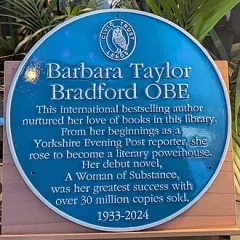 Barbara Taylor Bradford height profile photo