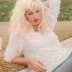 Barbara Valentin height profile photo