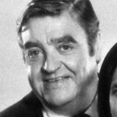 Barney Martin height profile photo