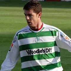 Barry Ferguson (Irish footballer) height profile photo