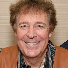 Barry Williams (actor) height profile photo