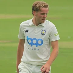Bas de Leede height profile photo