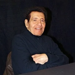 Basil Gogos height profile photo
