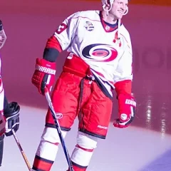 Bates Battaglia height profile photo