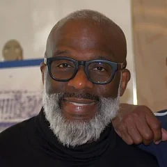 BeBe Winans height profile photo