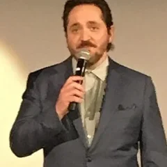 Ben Falcone height profile photo